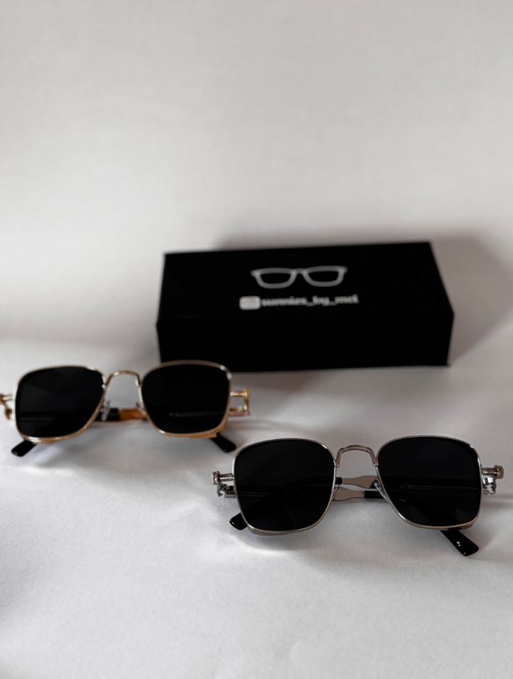 Retro Square Unisex - Image 1